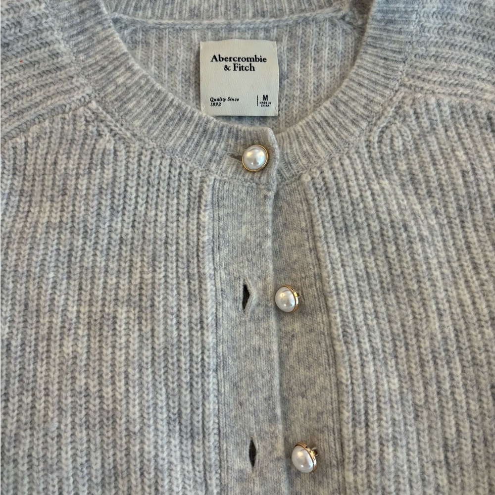 Abercrombie & Fitch Gray Women's Sweater
